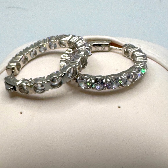 JTV Jewelry - NWT Jtv Bella Luce 23.60ctw Rhodium over Sterling Silver Hoop Earrings